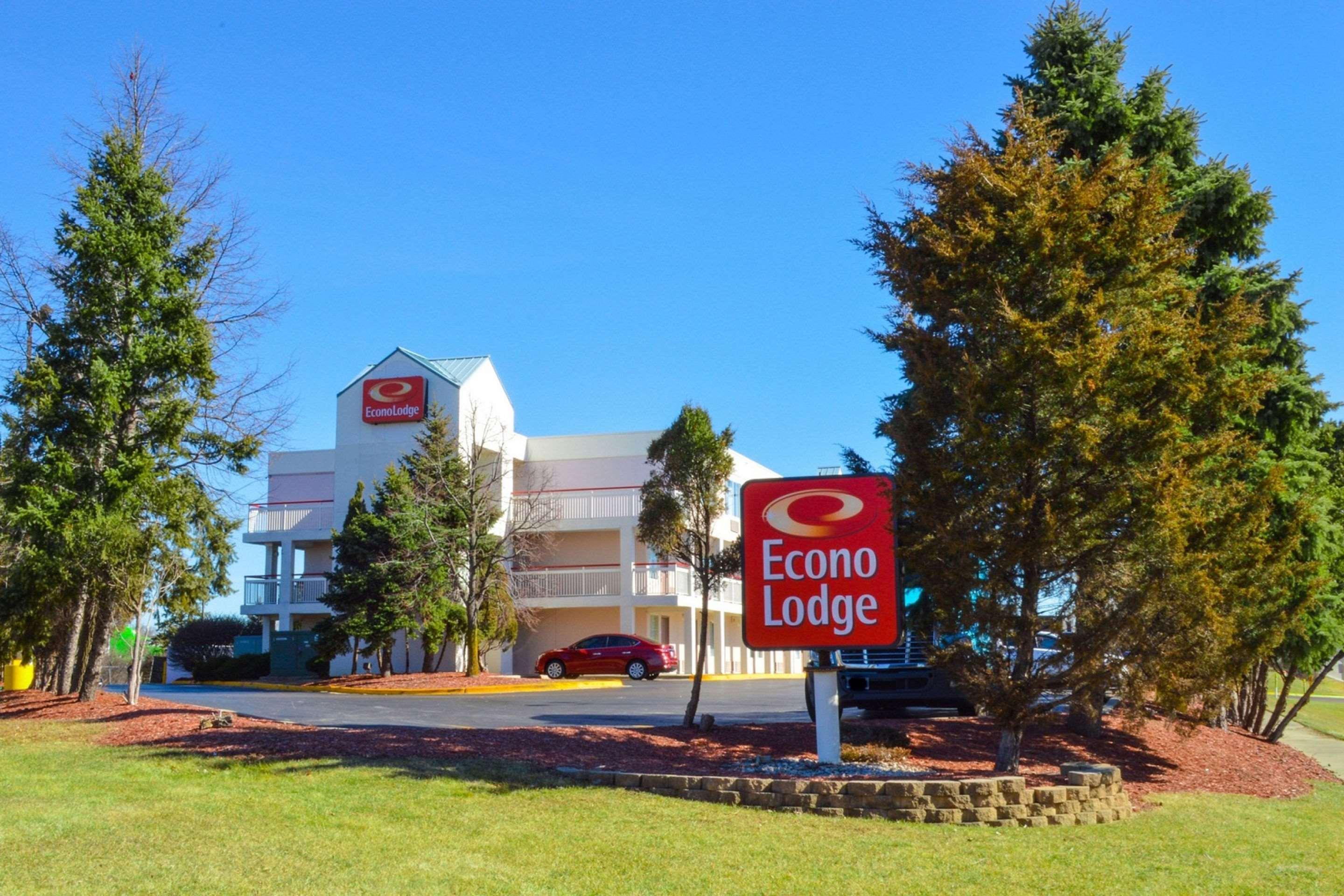 Econo Lodge Willowbrook Εξωτερικό φωτογραφία